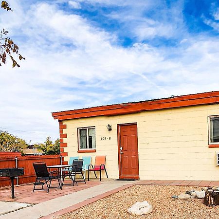 بيج Red Rock Motel And Dam Motel المظهر الخارجي الصورة